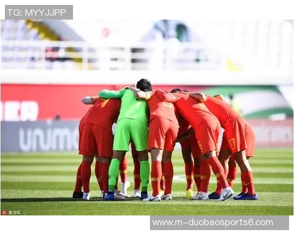 中国足球全力出击迎战韩国队力争在亚洲赛场再创辉煌